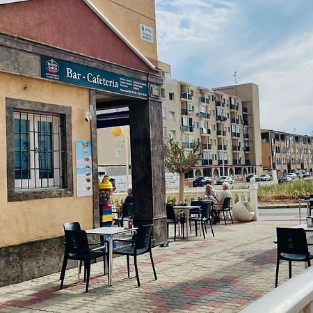 El Papagayo Apartment 2 Mins Walking To The Beach Torrevieja Eksteriør billede