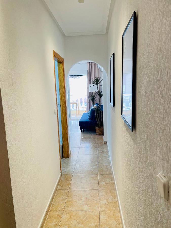 El Papagayo Apartment 2 Mins Walking To The Beach Torrevieja Eksteriør billede